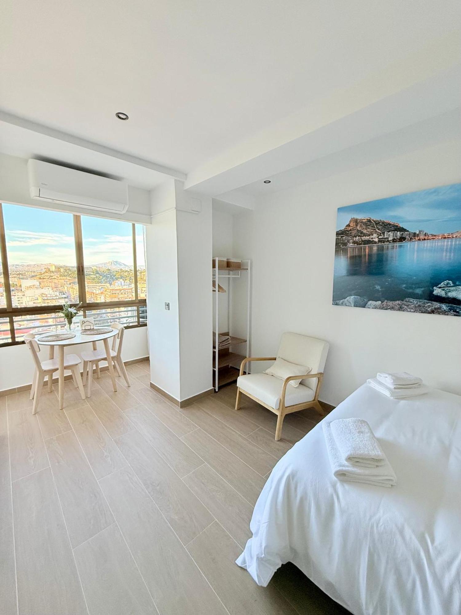 Apartament 18Th Floor City Center Riscal อาลิกันเต ภายนอก รูปภาพ